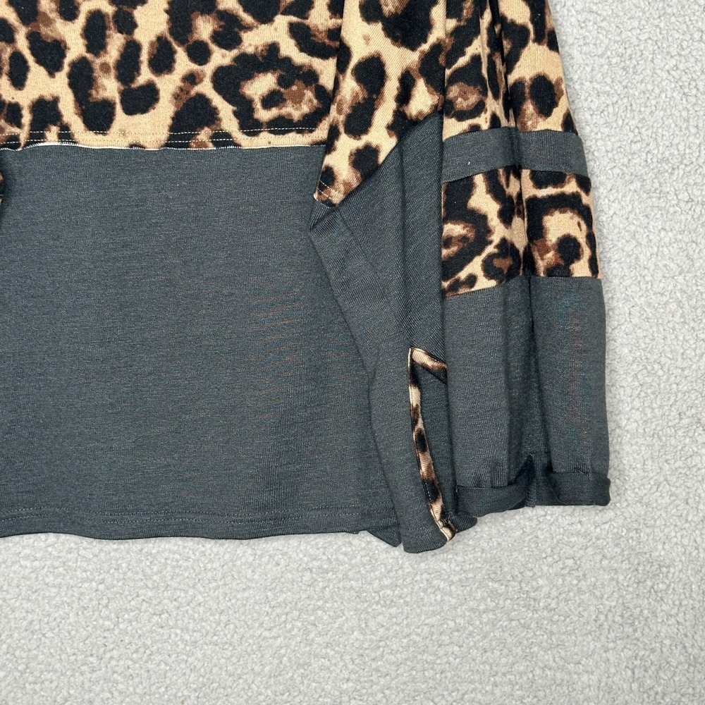 Umgee‎ USA Slouchy Tunic Top Size Large Leopard Print Colorblock Gray Oversized - Picture 3 of 10